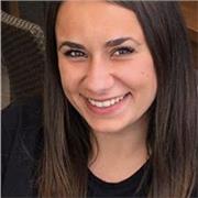 Chica nativa italiana, ofrece clases de italiano a todas las edades, presencial y online, con lecciones ajustadas a todas las necesidades